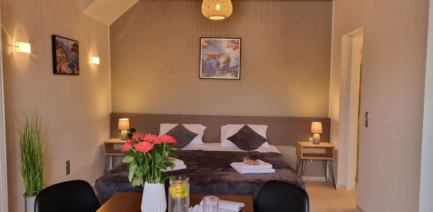 Triple Room with Garden View